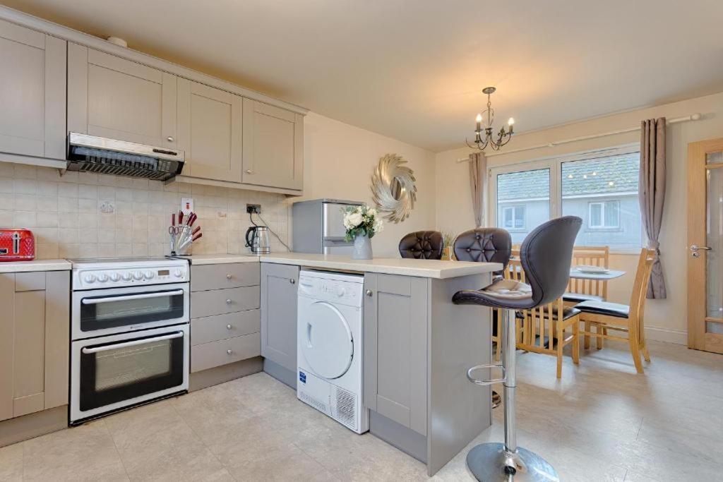 Town Square Townhouse - Best Location In Galway Luaran gambar