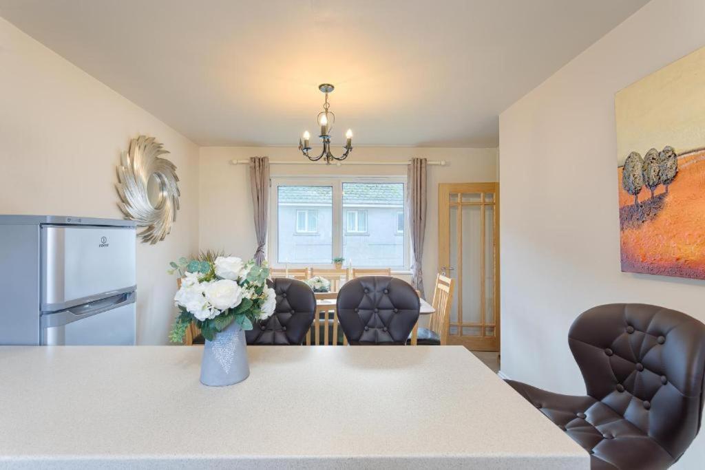 Town Square Townhouse - Best Location In Galway Luaran gambar